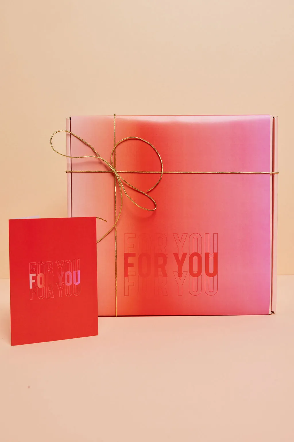 Homeroom Design Gift Hamper - Hello Baby